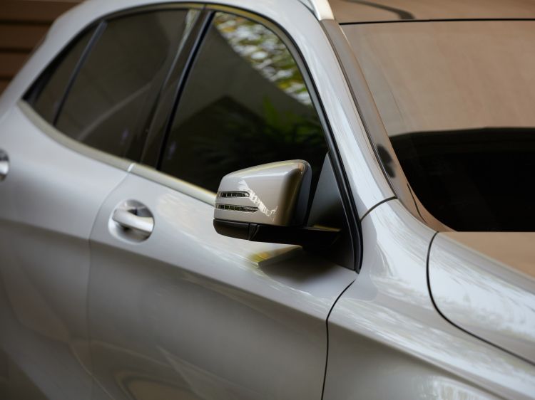 Auto Glass